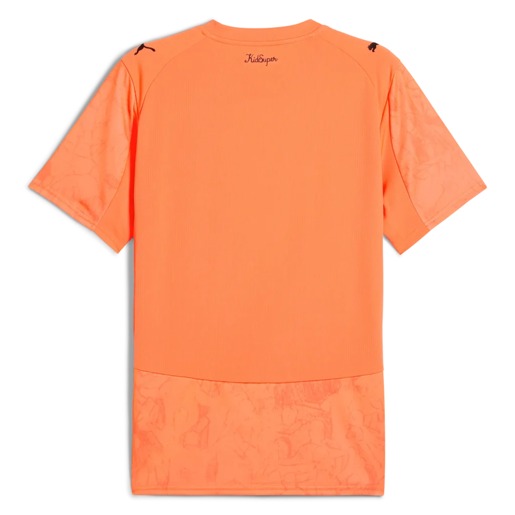 Camisa do Manchester City para a Copa do Mundo de Clubes 2025 celebra a Poznán
