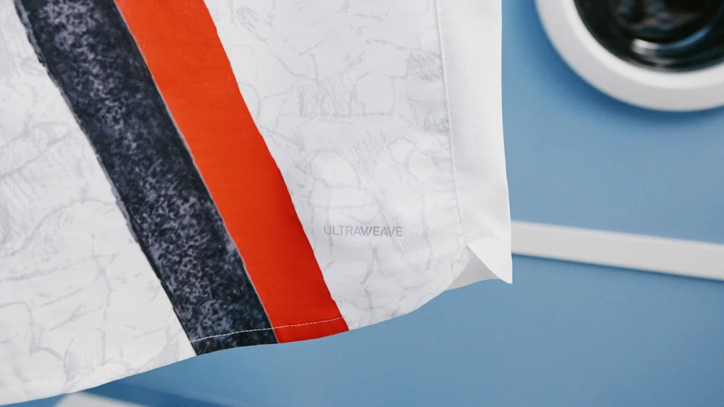 Camisa do Manchester City para a Copa do Mundo de Clubes 2025 celebra a Poznán