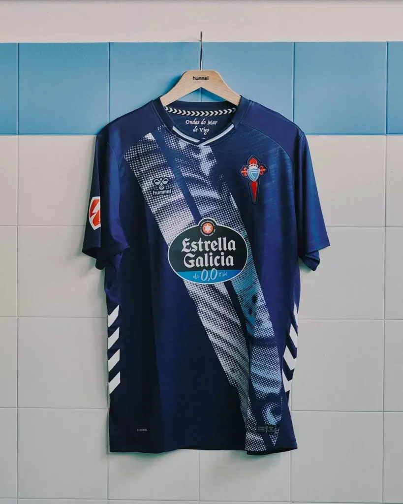 Camisa reserva do Celta de Vigo 2025-2026 homenageia a Galícia