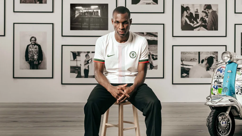 Camisa reserva do Chelsea FC 2025-2026 une tradição e estilo