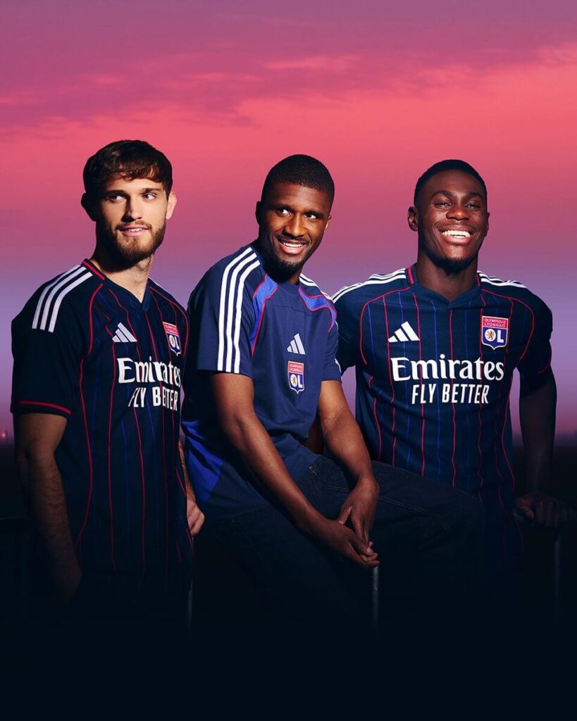 Camisa reserva do Olympique de Lyon 2025-2026 da adidas