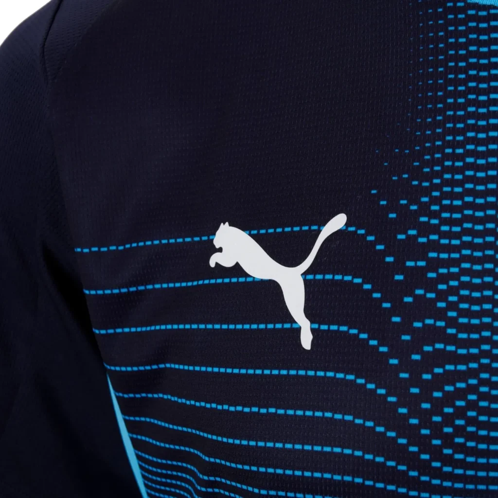 Camisa reserva do Olympique de Marseille 2025-2026 celebra sua torcida