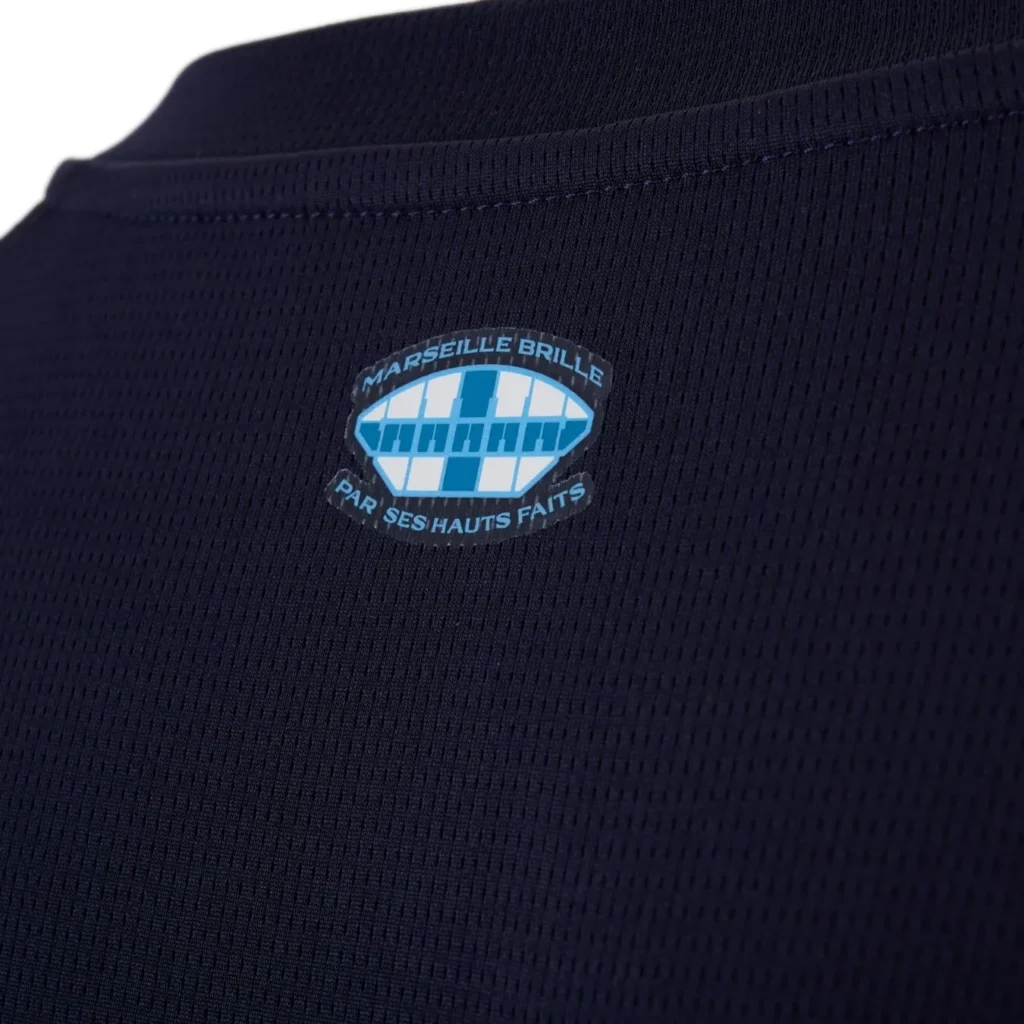 Camisa reserva do Olympique de Marseille 2025-2026 celebra sua torcida