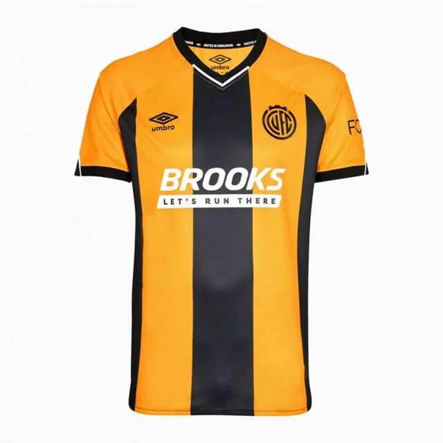 Camisa titular do Cambridge United 2025-2026 é revelada
