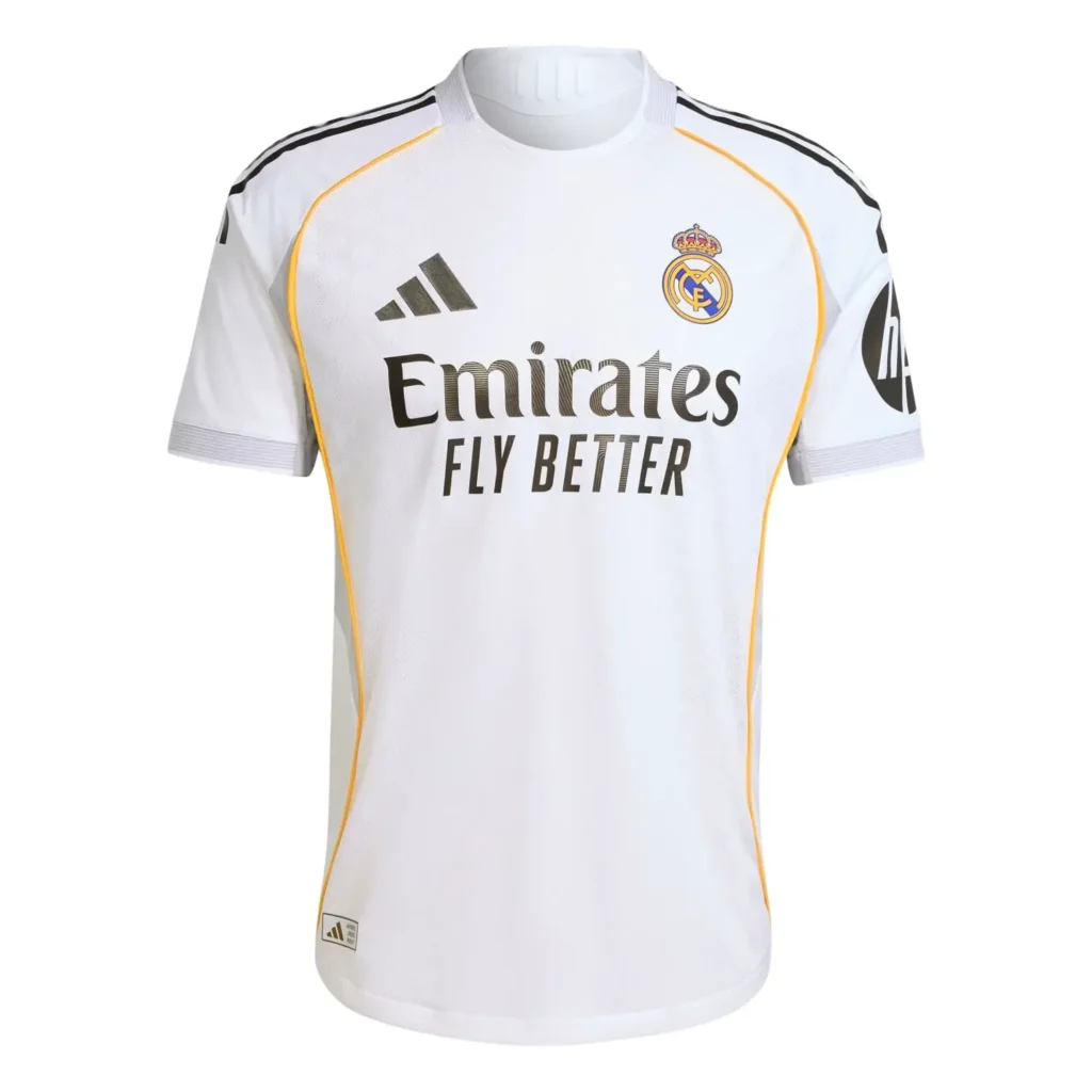 Camisa titular do Real Madrid 2025-2026 homenageia o Bernabéu