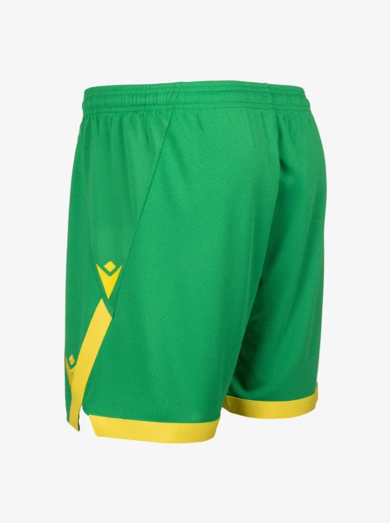 Camisa titular do FC Nantes 2025-2026 tem design retrô e verde