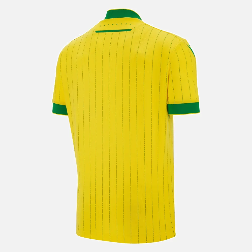 Camisa titular do FC Nantes 2025-2026 tem design retrô e verde