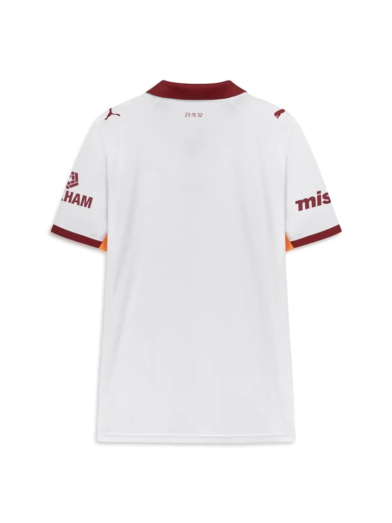 Camisas do Galatasaray 2025-2026 celebram título histórico com estilo