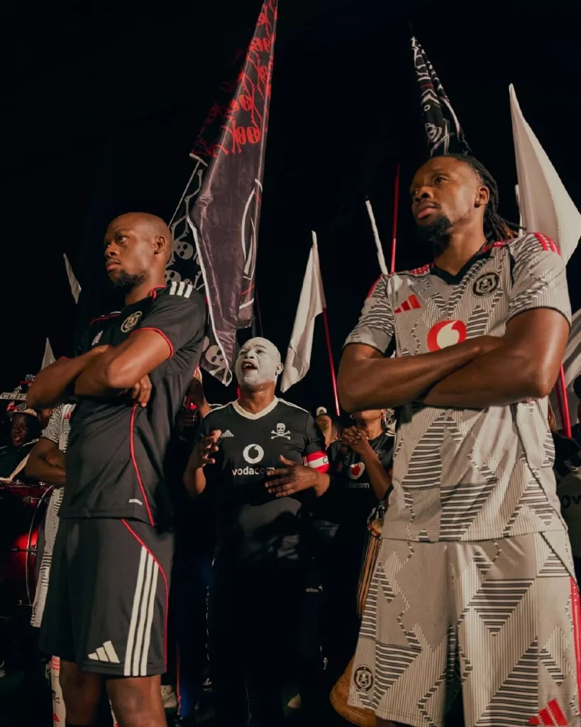 camisas-orlando-pirates-2025-2026-adidas