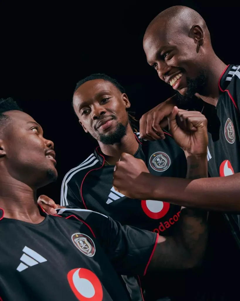 camisas-orlando-pirates-2025-2026-adidas