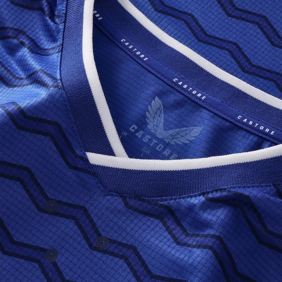 Everton FC lança nova camisa titular 2025-2026