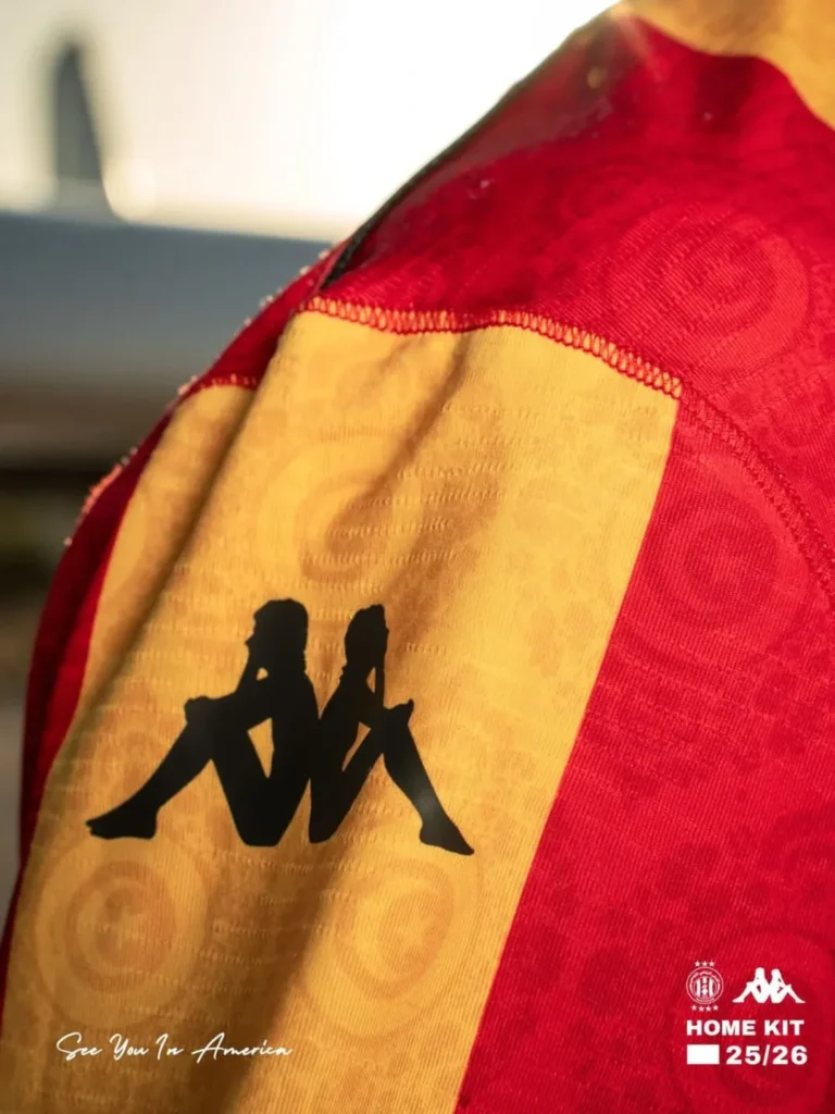 Novas camisas do Espérance Tunis 2025-2026 reveladas pela Kappa