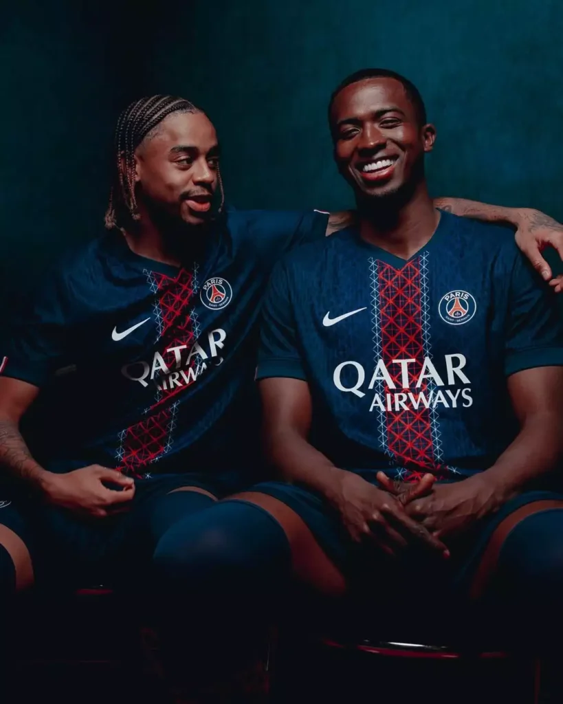 psg-lanca-camisa-titular-2025-2026