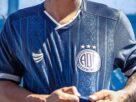 Terceira camisa do AD Confiança 2025 homenageia 70 anos do Sabino
